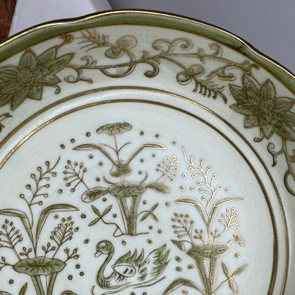 VTG Andrea By Sadek Handpainted Swan Bird Footed Porcelain Bowl Gold Trim Japan